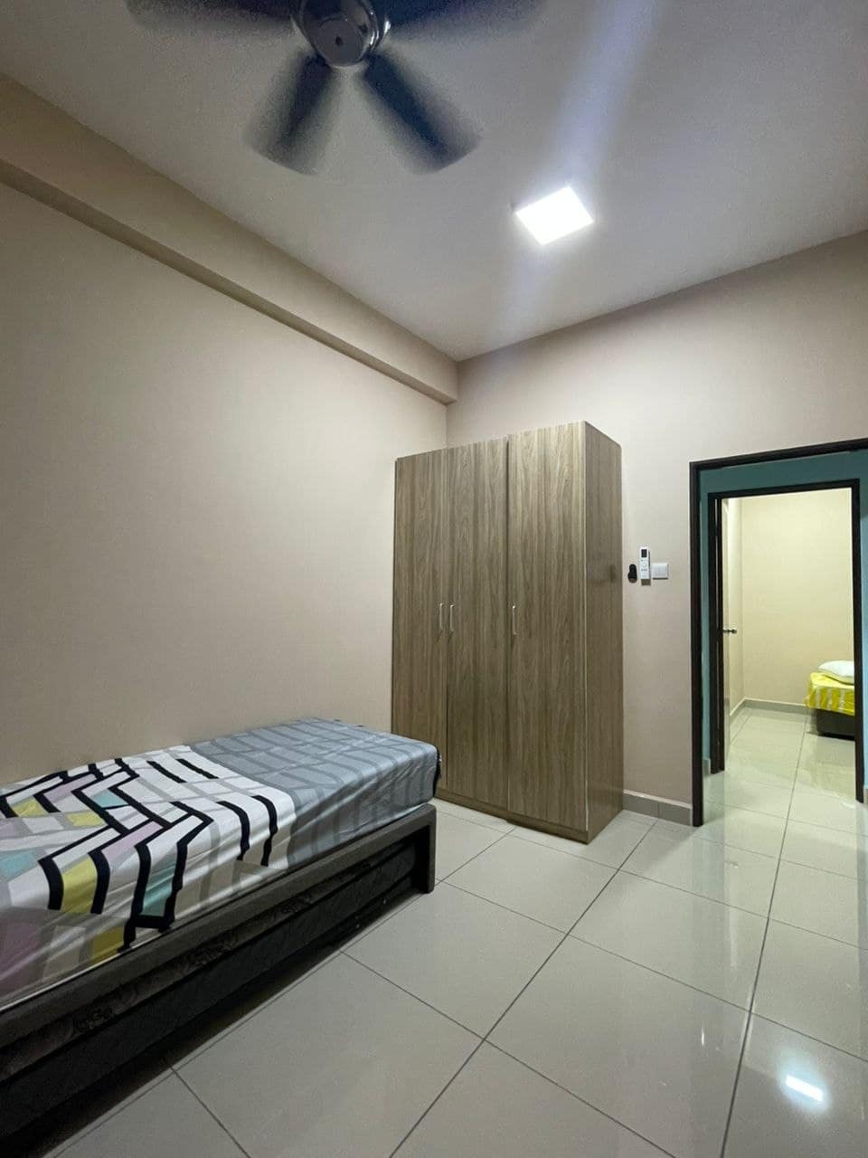 Condo D'Summit Residences – photo 1
