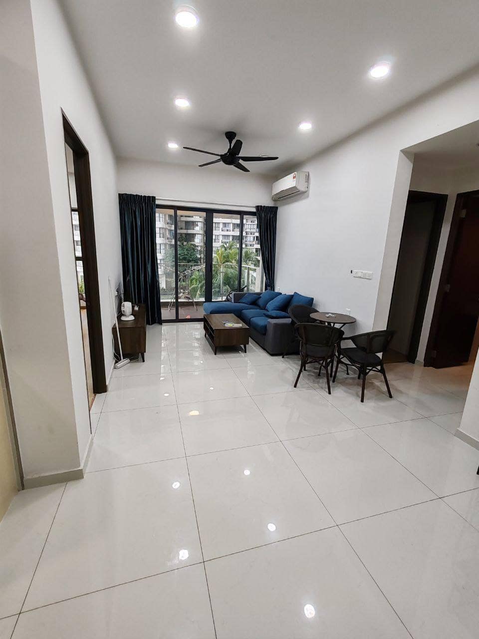 Condo Country Garden KingsBay – photo 1