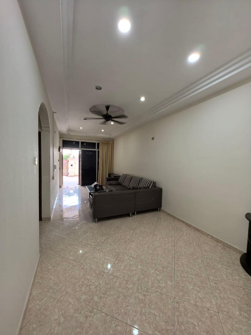Single Storey Terrace Bukit Indah – photo 1