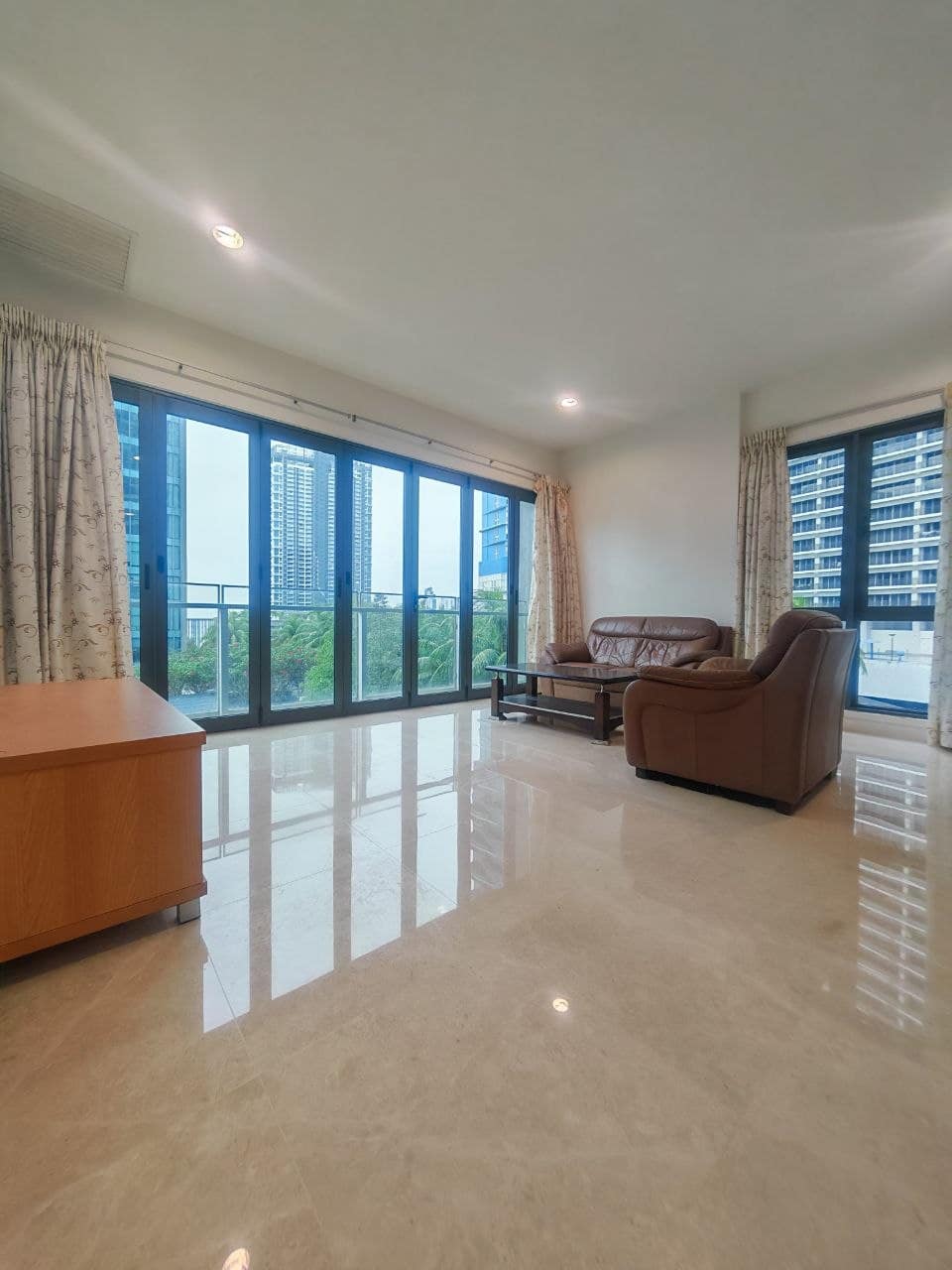 Condo Puteri Harbour – photo 1