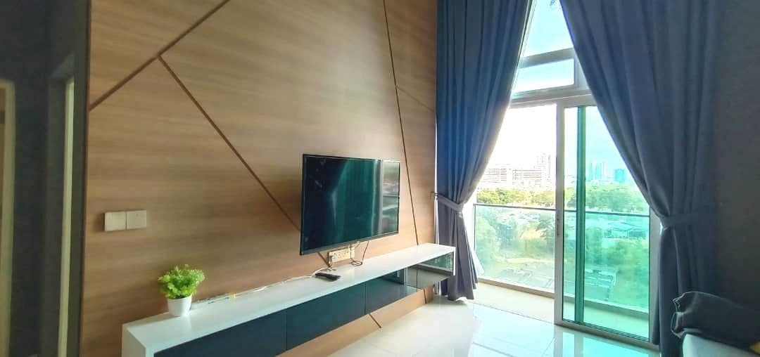 Condominium Havona @ Mount Austin – photo 1