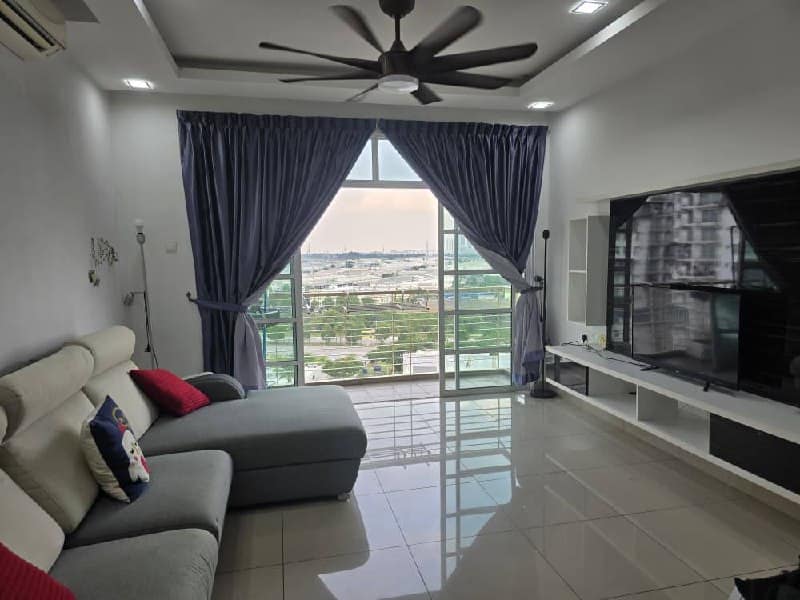 House Nusa Heights – photo 1