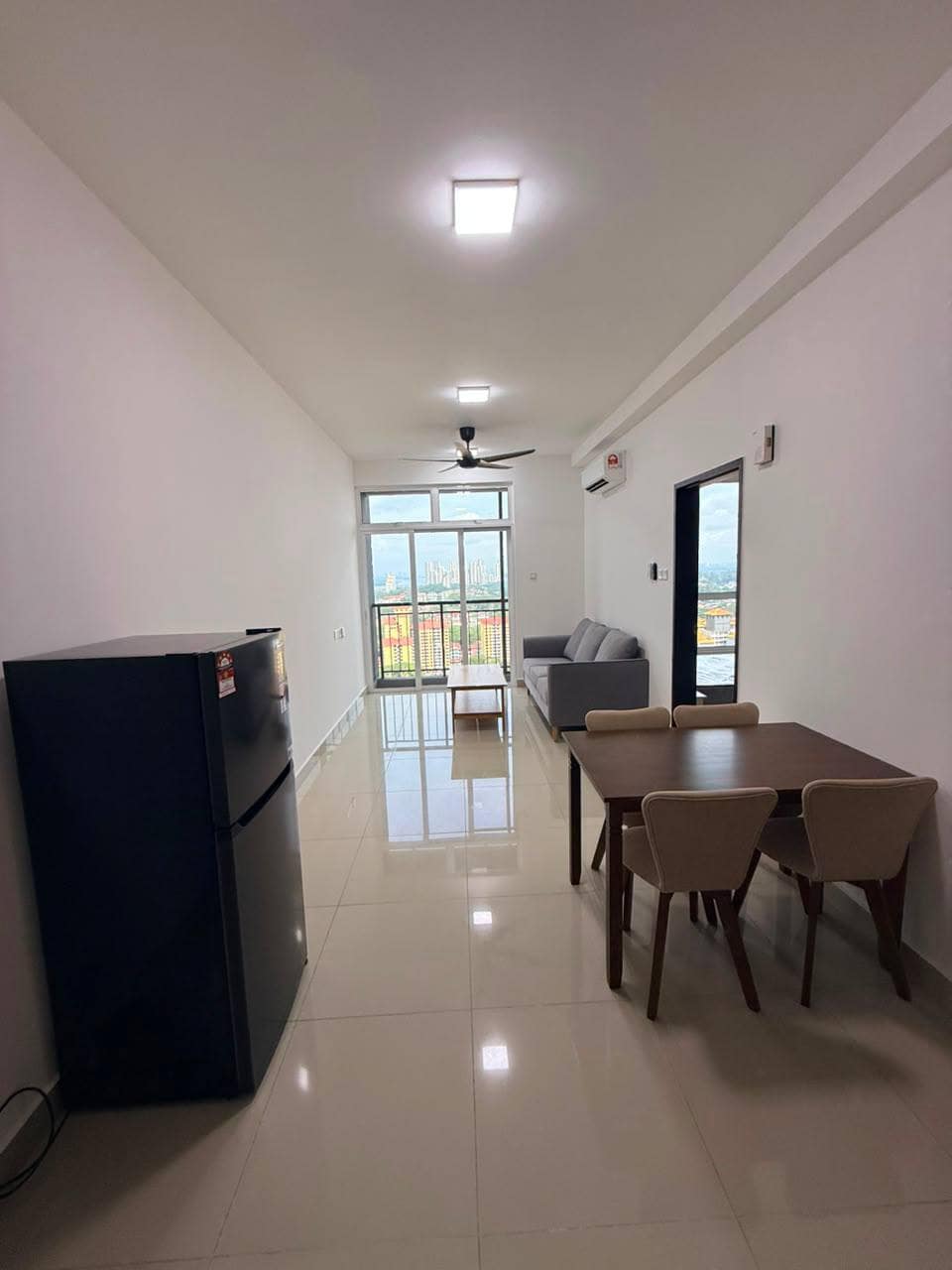 Condo Trellis Residences – photo 1