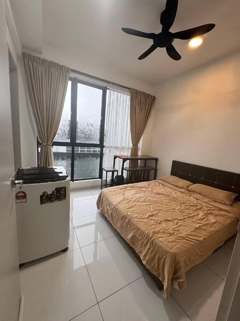 Master Bedroom Bukit Indah – photo 1