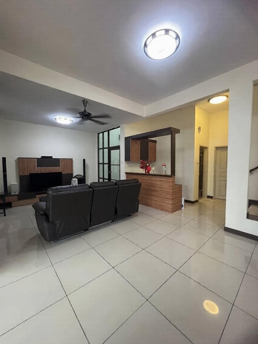 3-Storey Semi-D Mont Callista – photo 1