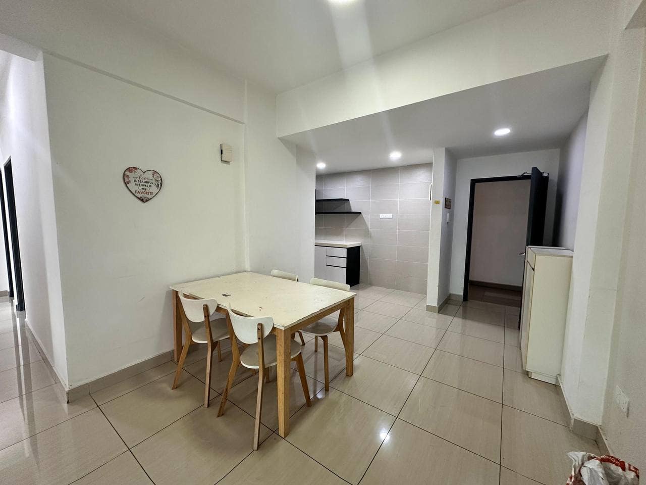 Condo Midori Green, Mount Austin – photo 1