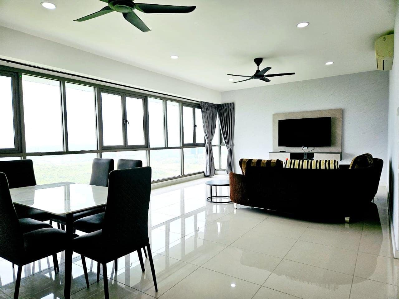 Condo Iskandar Residences Medini – photo 1