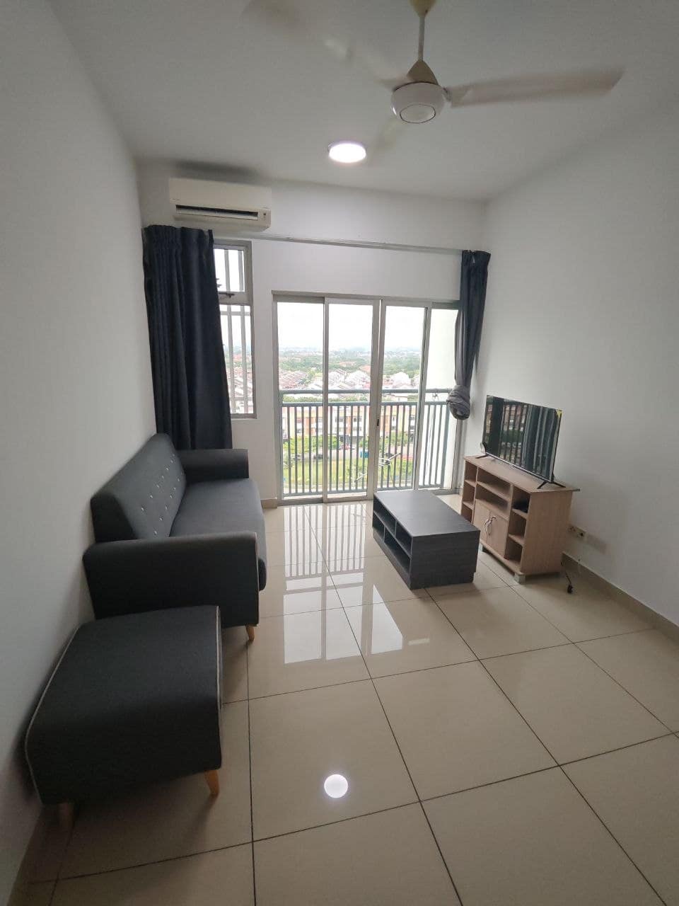 Condo Meridin Bayvue – photo 1