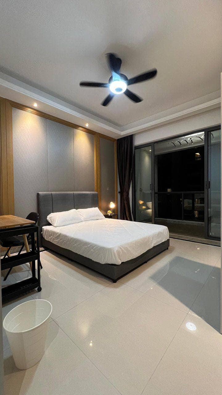 Balcony Room : RM1,300-1,500 – photo 1