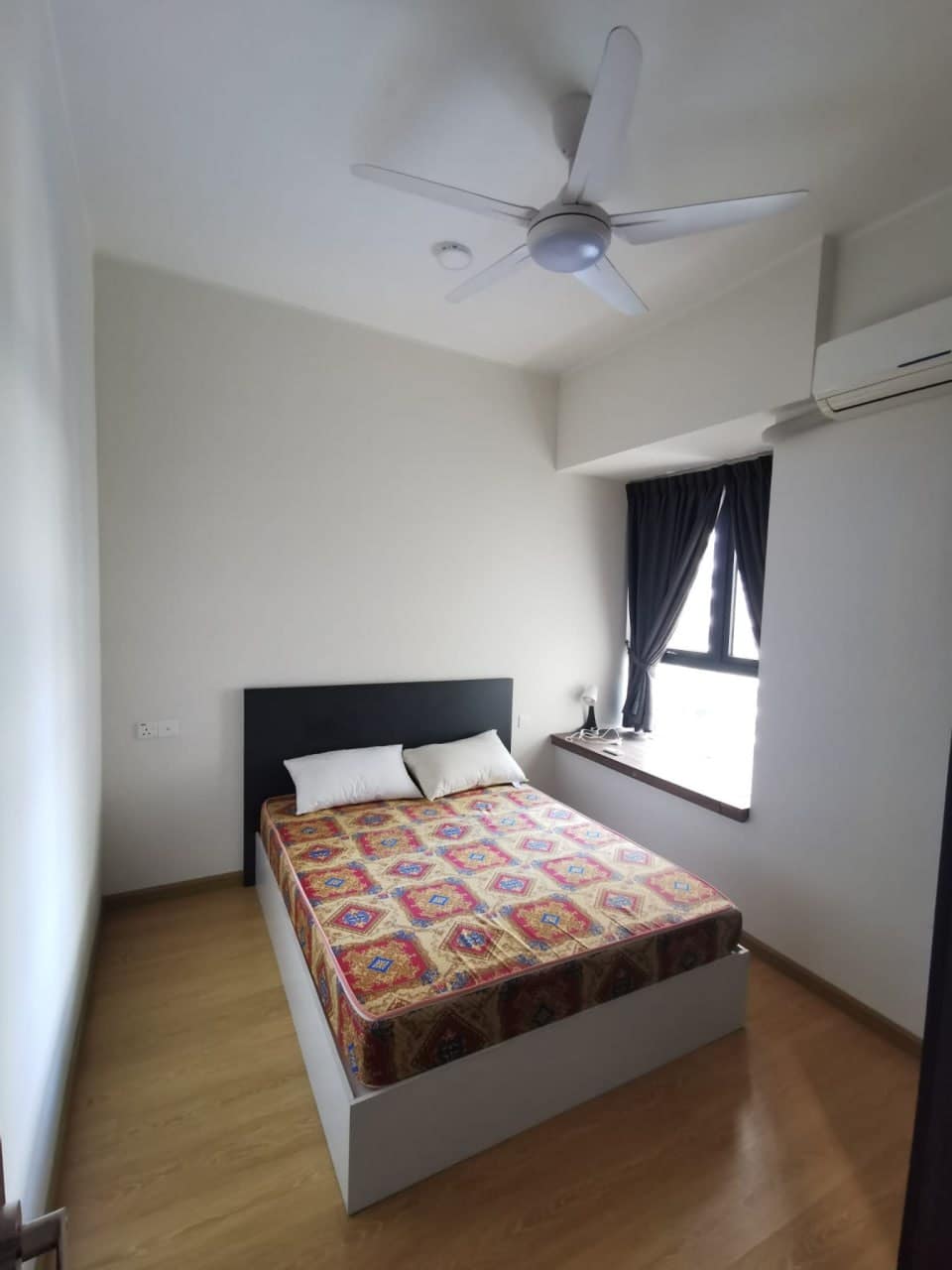 Service Apartment AmberSide @ Country Garden danga bay – photo 1