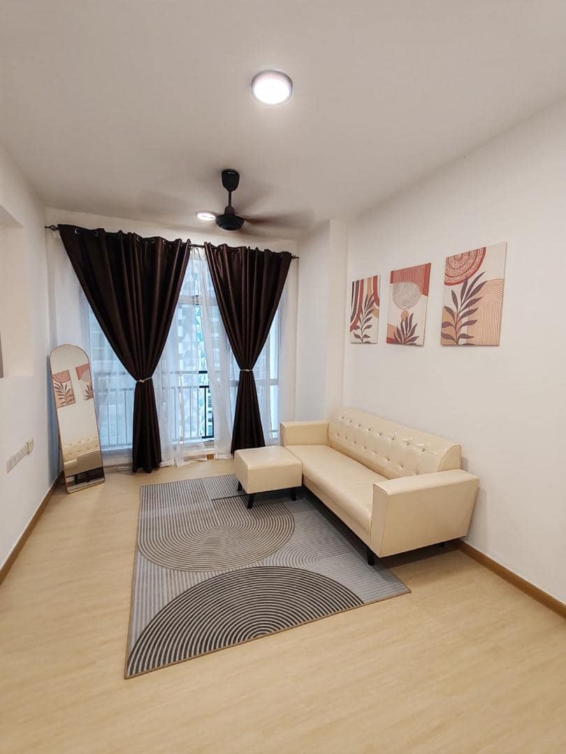 Service Residence Bandar Seri Alam – photo 1