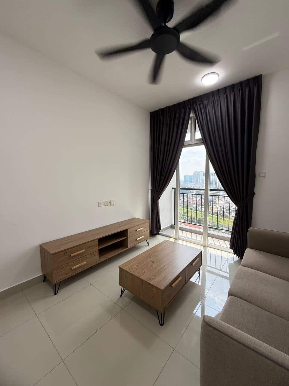 Condo Trellis Residences