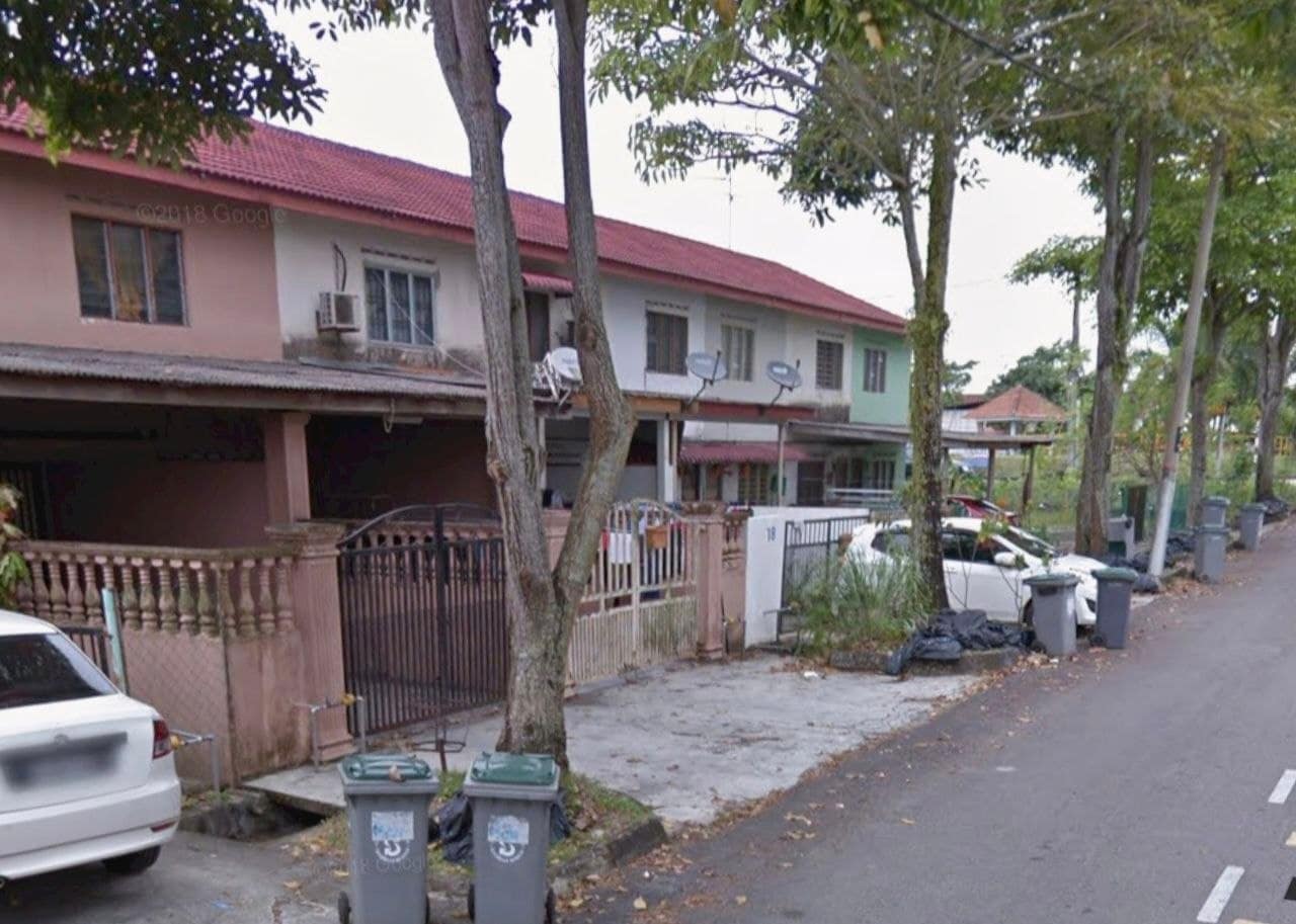 2 Storey Medium Cost Taman Mas Gelang Patah – photo 1