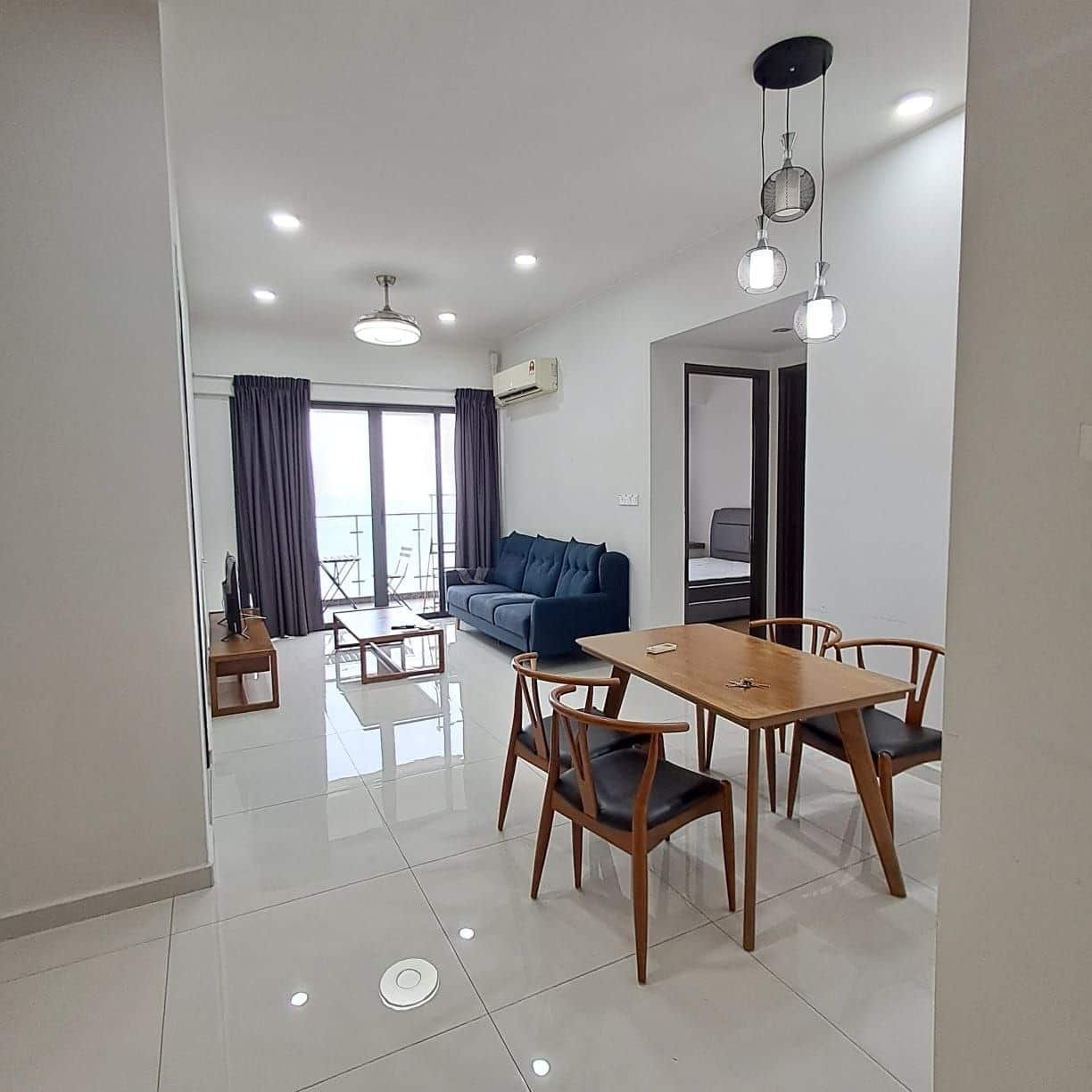 Condo Danga Bay