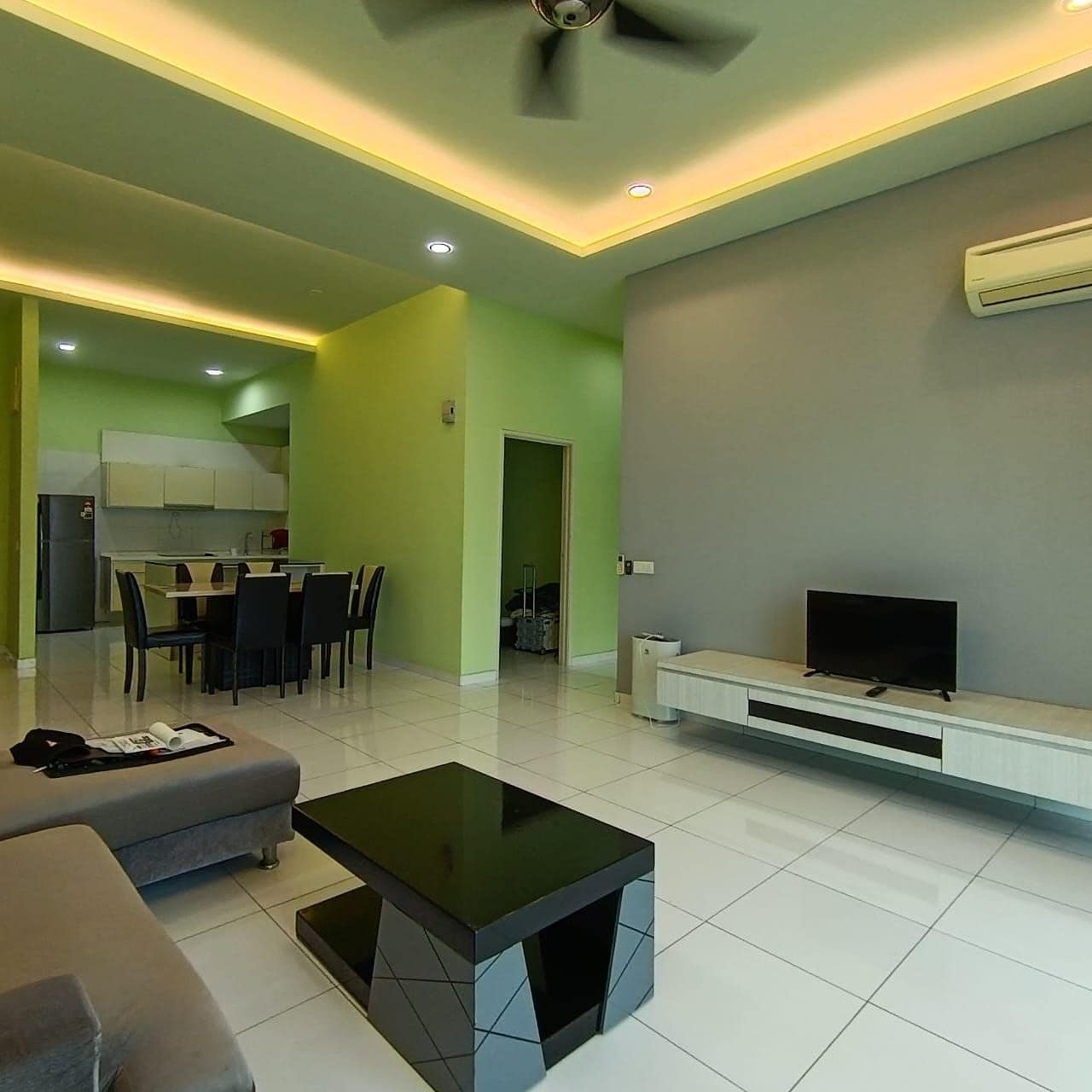 Skyloft Premium Suite Bukit Indah – photo 1
