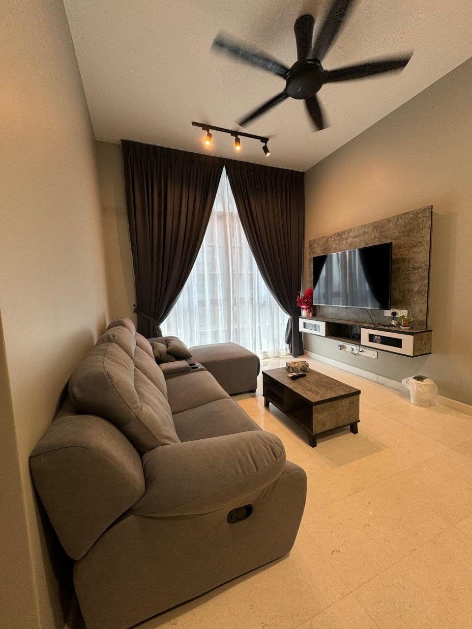 Condominium Setia Sky88 – photo 1
