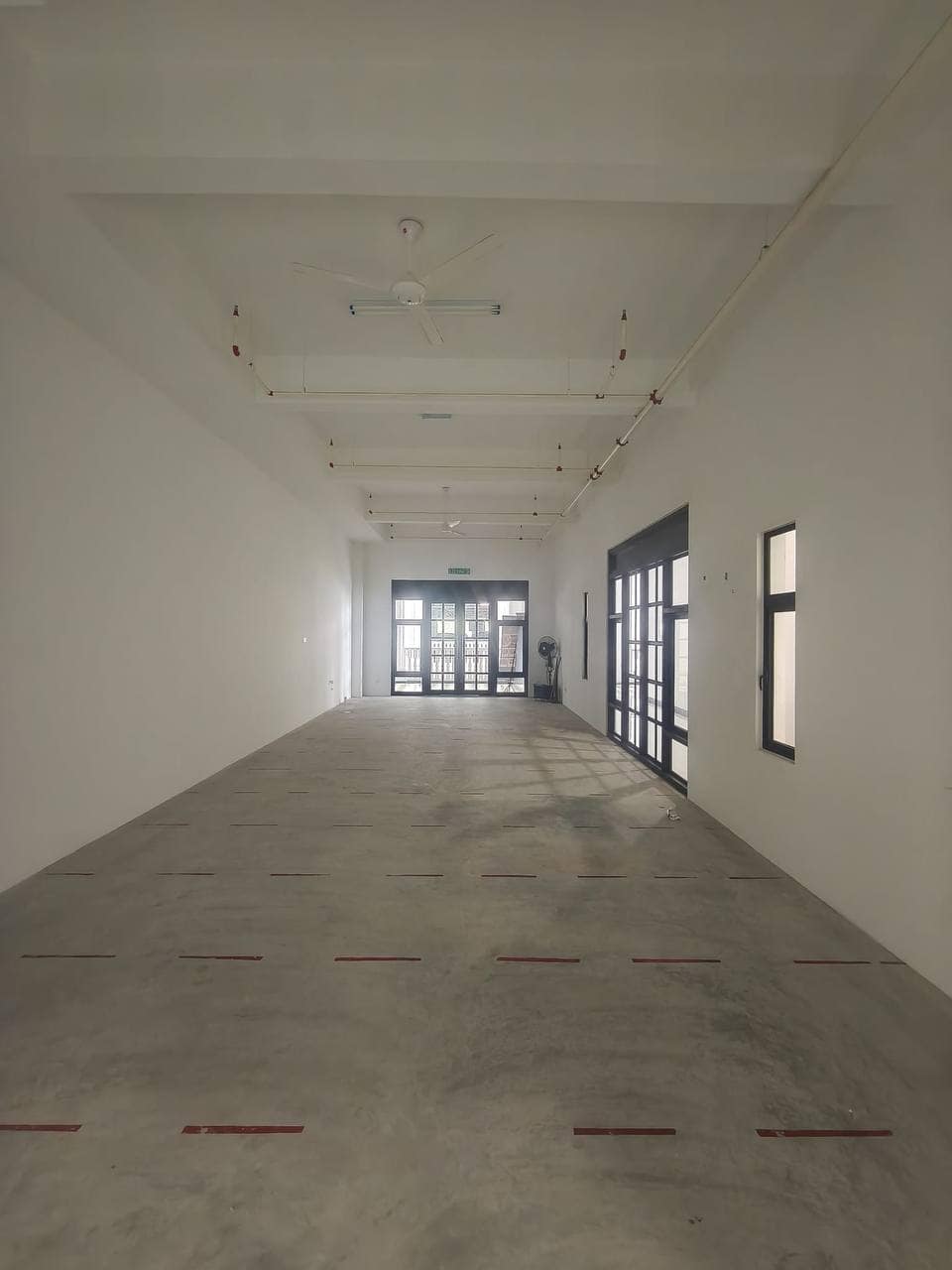Shop Lot / Office Eco Galleria – photo 1