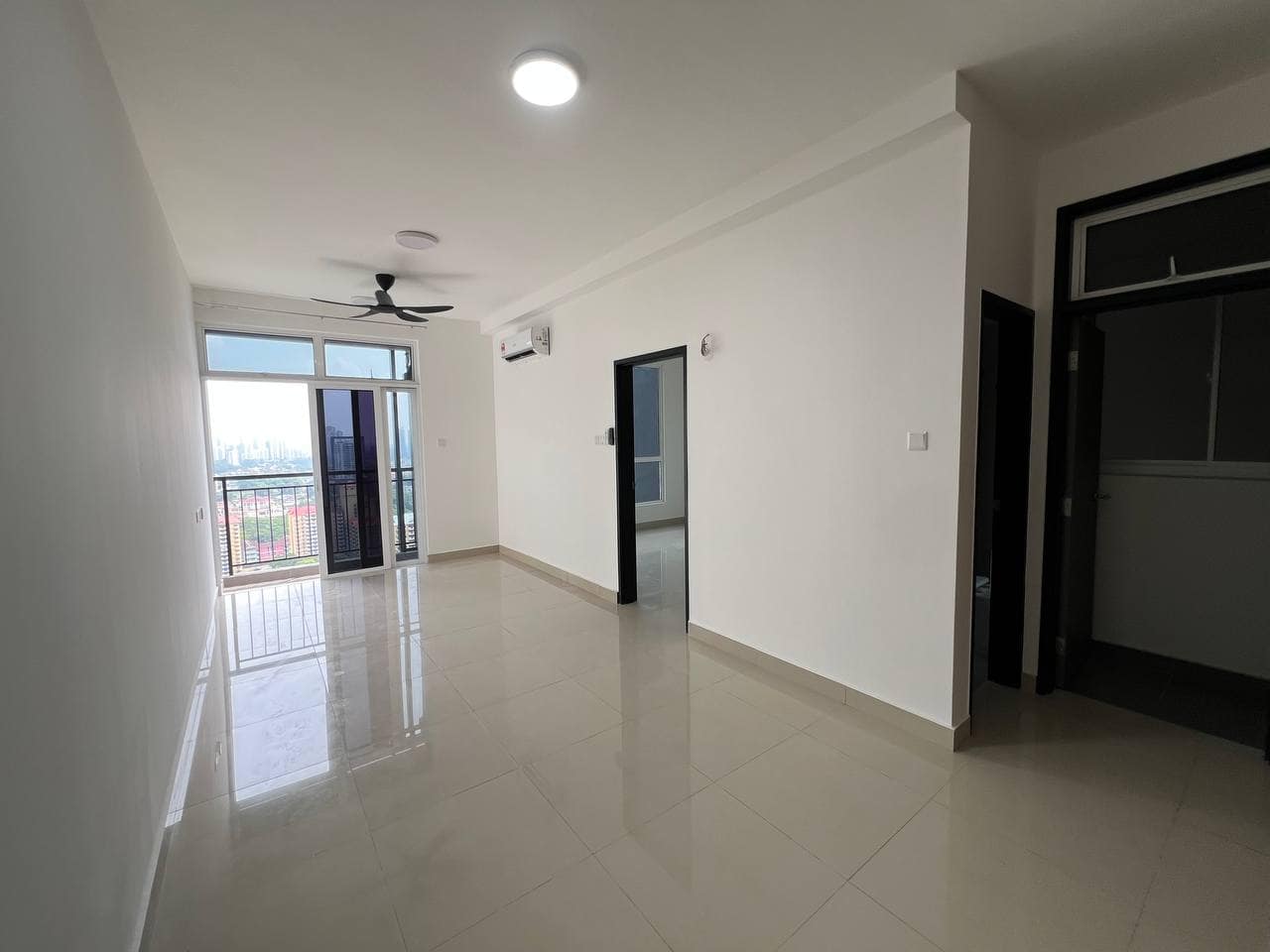 condo JB Town – photo 1