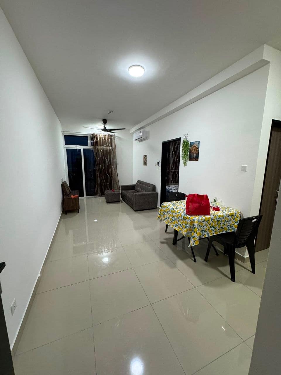 Condominium Trellis Residence – photo 1