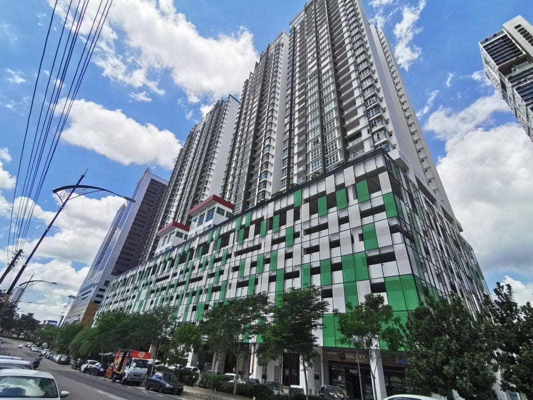 Condominium Twin Galaxy Residence – photo 1