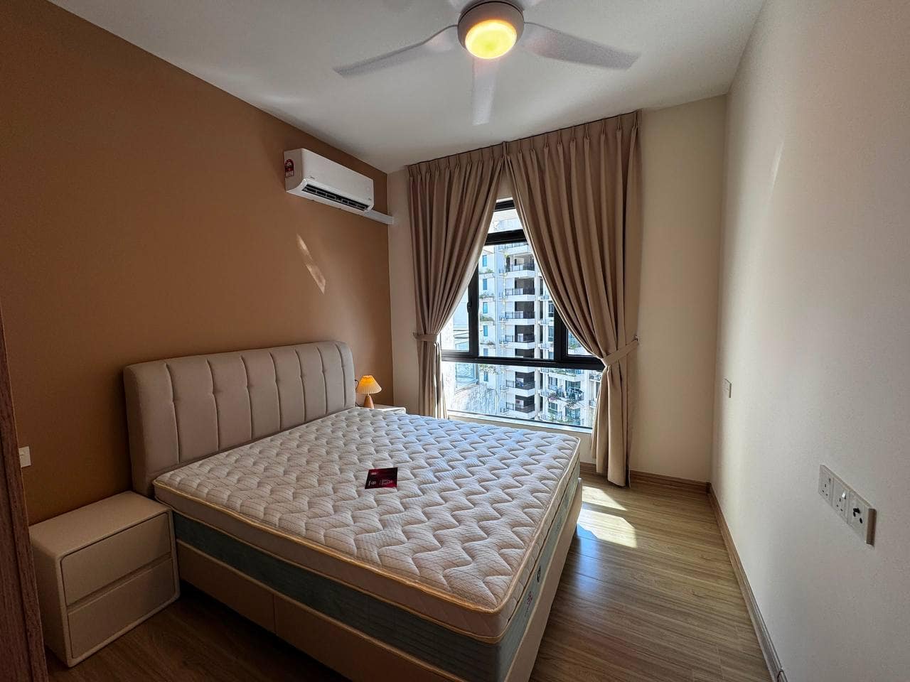 Condominium Starview Bay, Forest City – photo 1