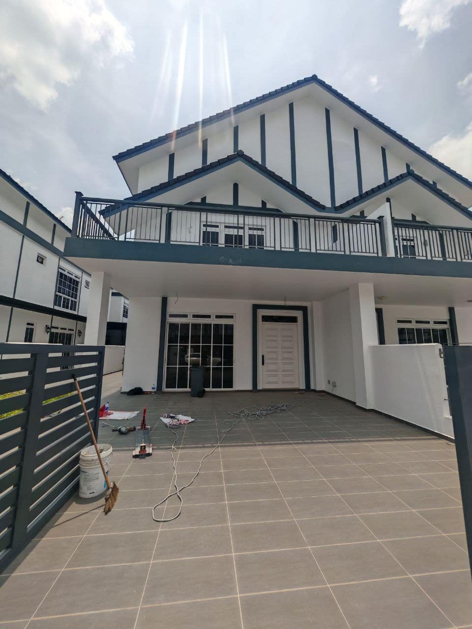 Double Storey Cluster Terrace House Eco Spring 2 – photo 1