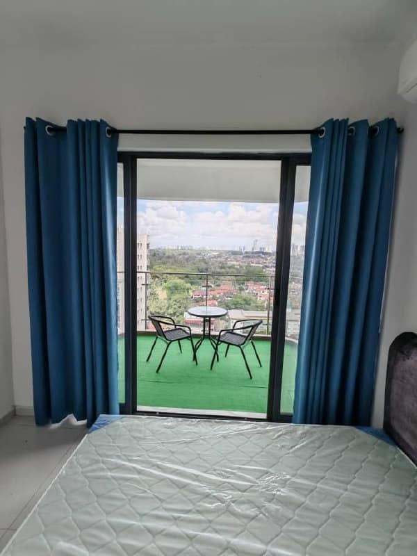 Condo Country Garden Danga Bay – photo 1