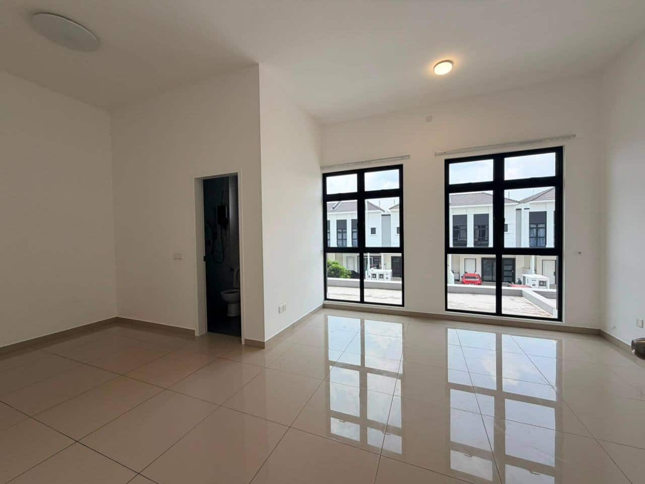 2-Storey Terrace House Eco Botanic