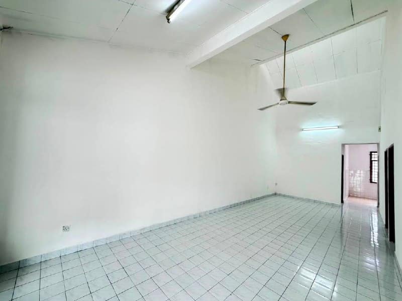 Single Storey Terrace House Taman Puteri Wangsa – photo 1