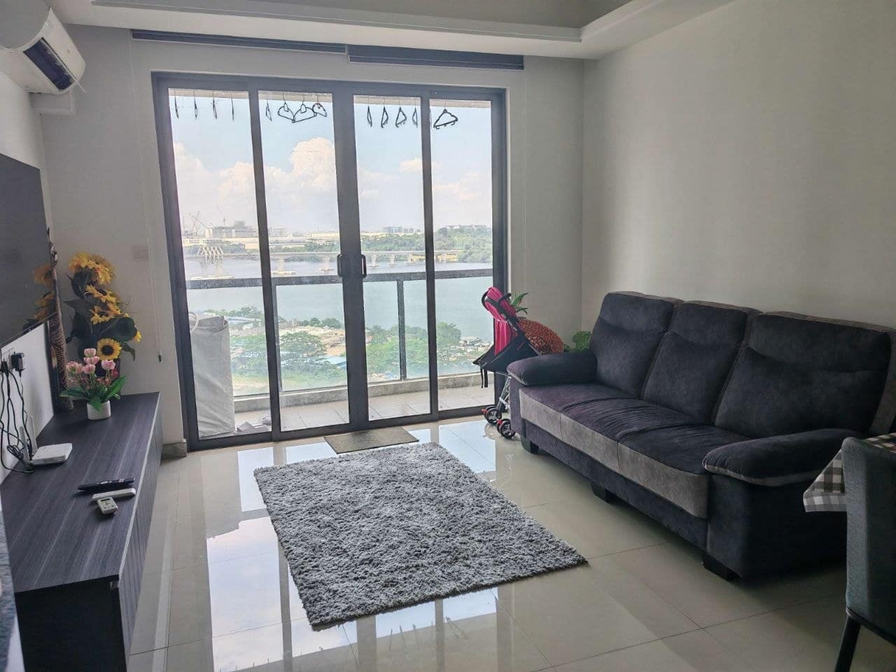 Condo R&F Princess Cove – photo 1