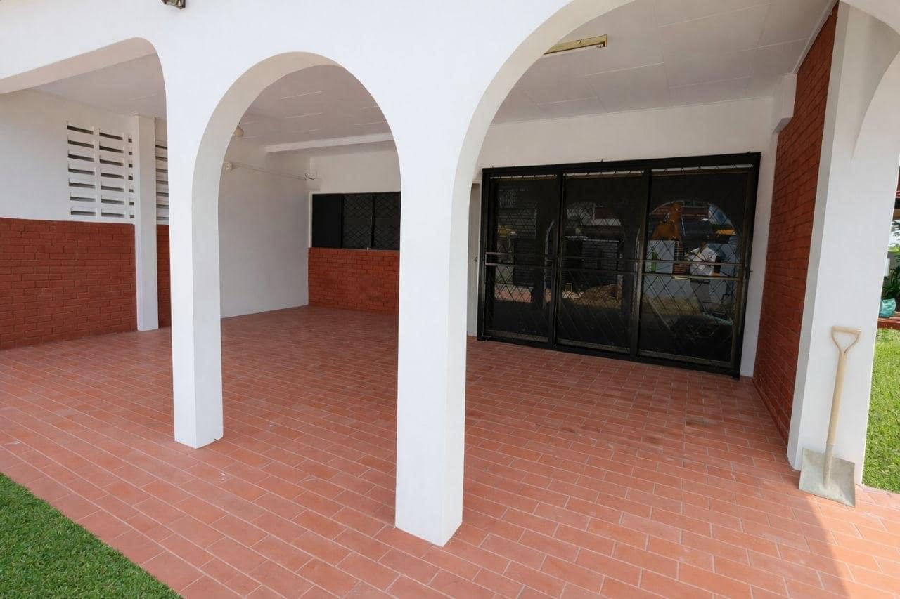 For Rent (CL8656)
Jalan Rubi, Taman Kolam Air
- … – photo 1
