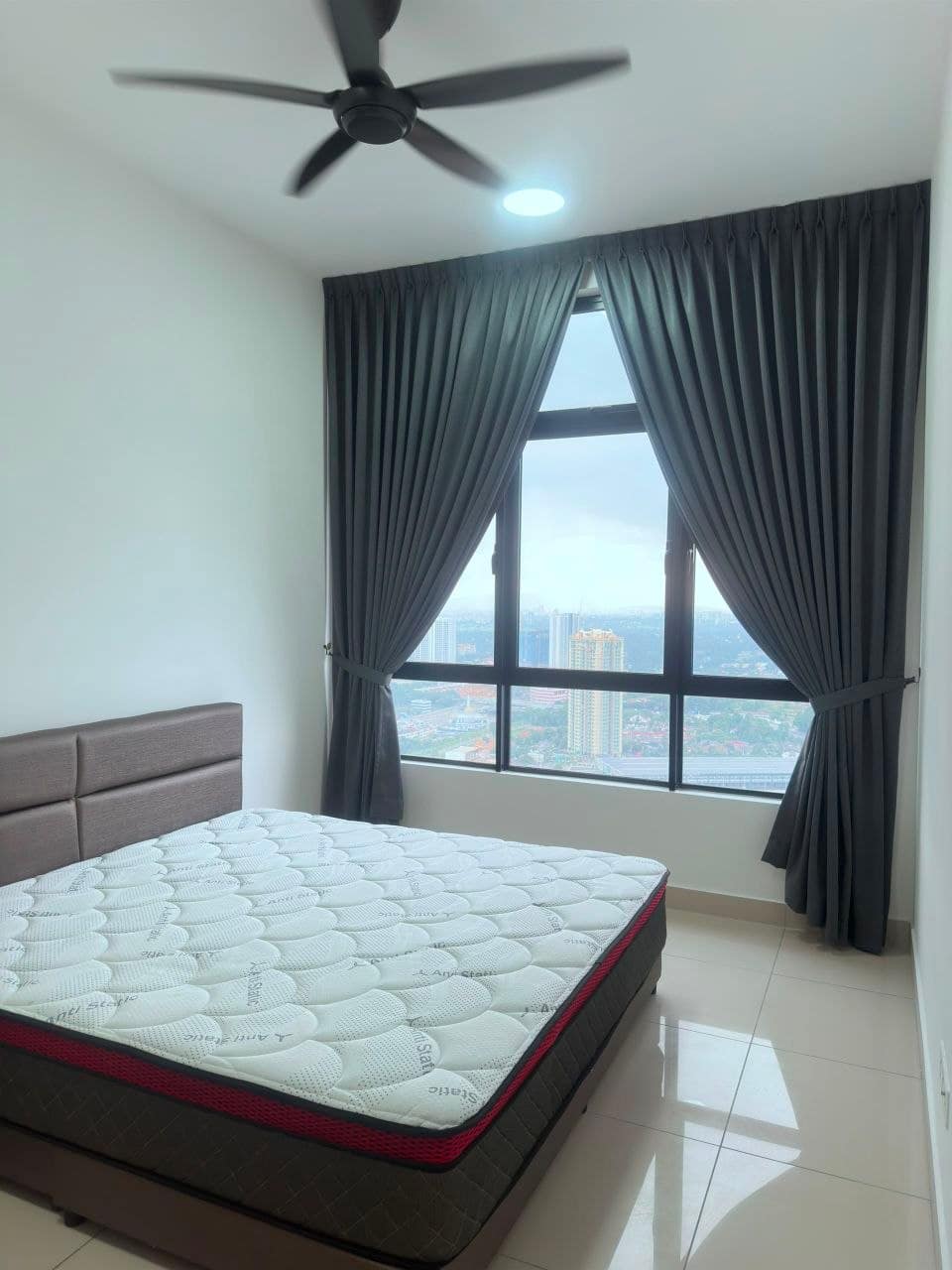 For Rent (ML0255)
Twin Tower Residence
Unit Det… – photo 1