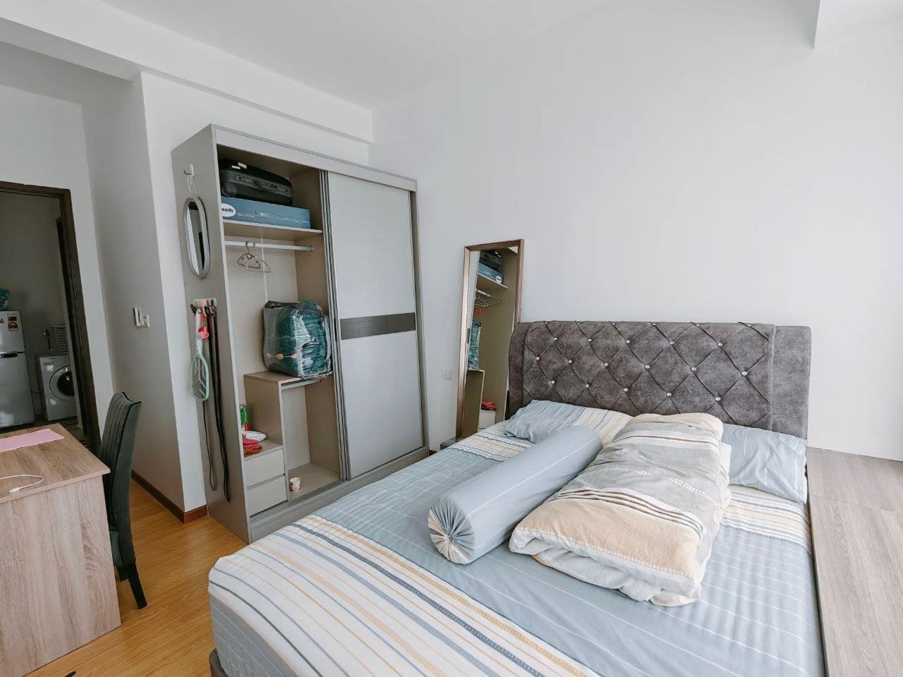Master Room for rent
(CT 1719)
Bay Point @Danga… – photo 1