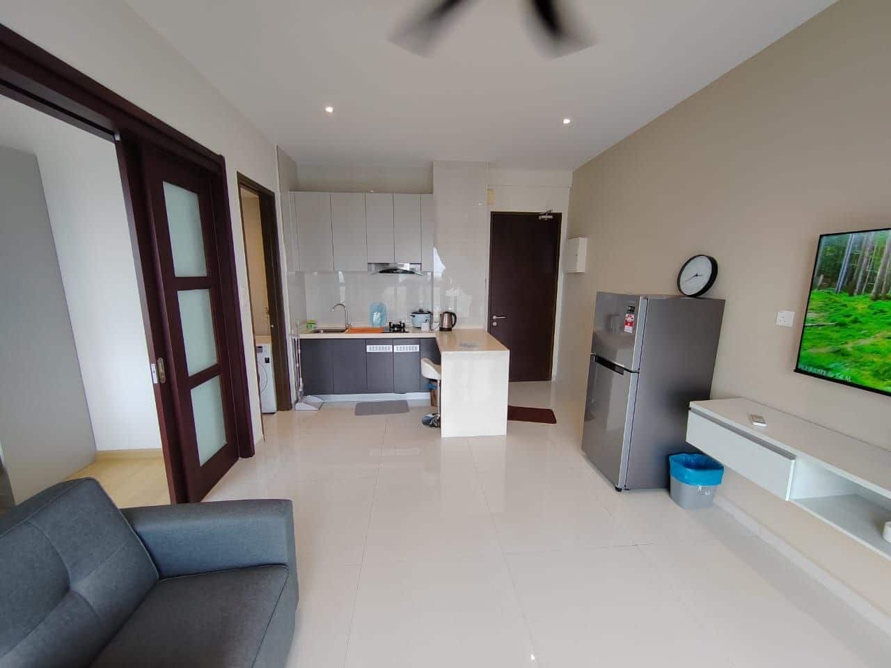 For Rent (CT1719)
Amberside @ country garden CIQ
β¦