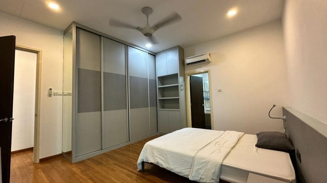 For rent 🔥
adjust rental
Isola Villa Senibong Cov… – photo 1