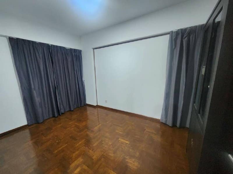 For Rent ( DZ0507 )
Molek Pine 1
Bedroom : 3+1… – photo 1