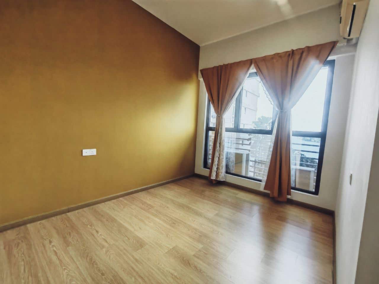 Room For Rent (CT1719)
Royal Strand@ Danga Bay
o…