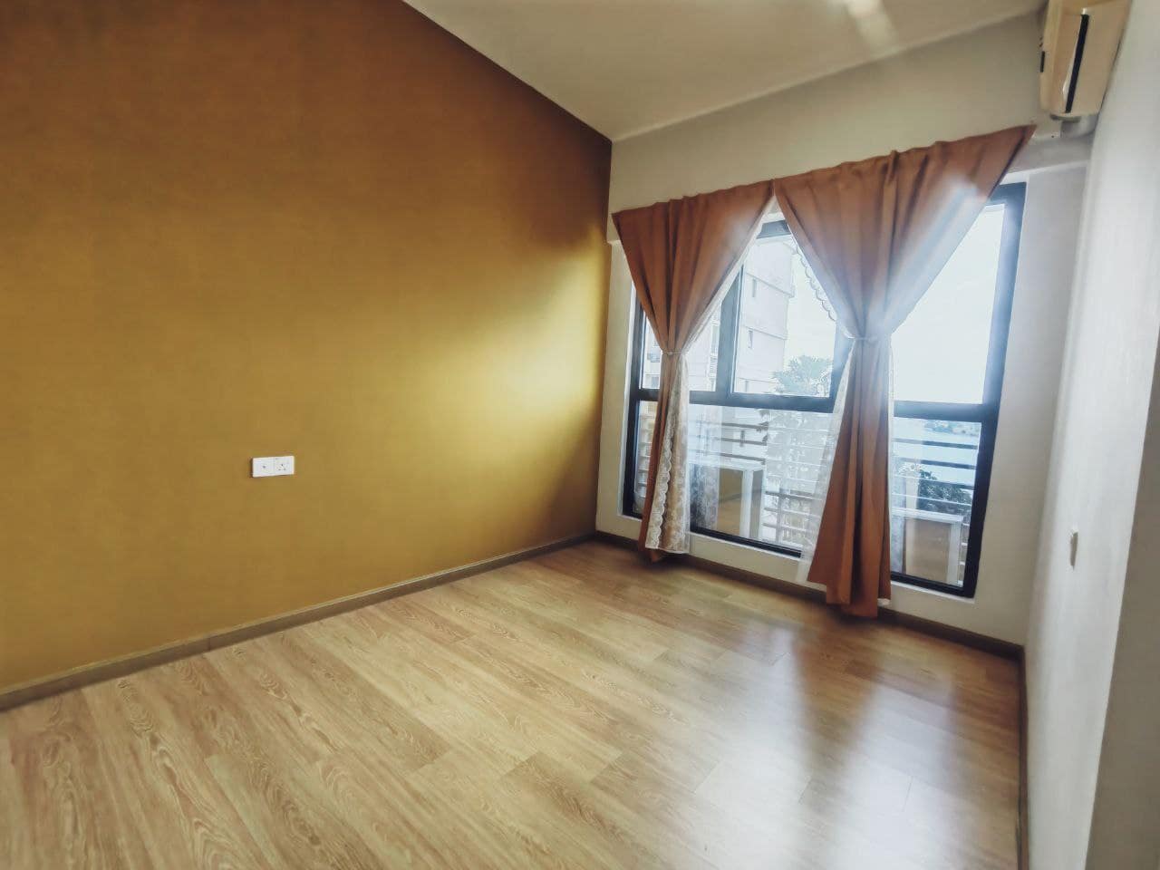 Room For Rent (CT1719)
Royal Strand@ Danga Bay
o… – photo 1