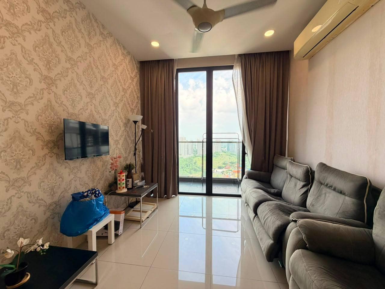 ‼️Update Photo‼️
For Rent (AH7799)
D'Pristine D Pr… – photo 1