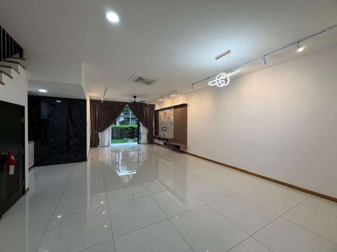 For Rent(RR969)
Waterway Residence, Senibong Cove
… – photo 1