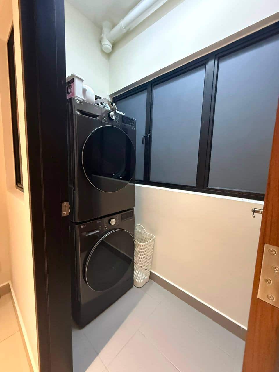 For Rent (JQ8572)
*Veranda Residence Near CIQ*
U…