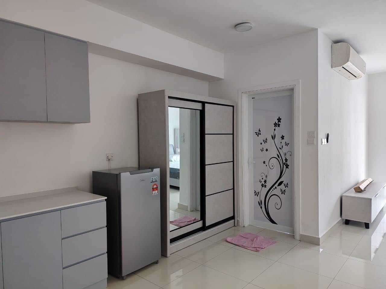 For Rent ( DZ0507 )
Teega Suites(New Furniture)
… – photo 1