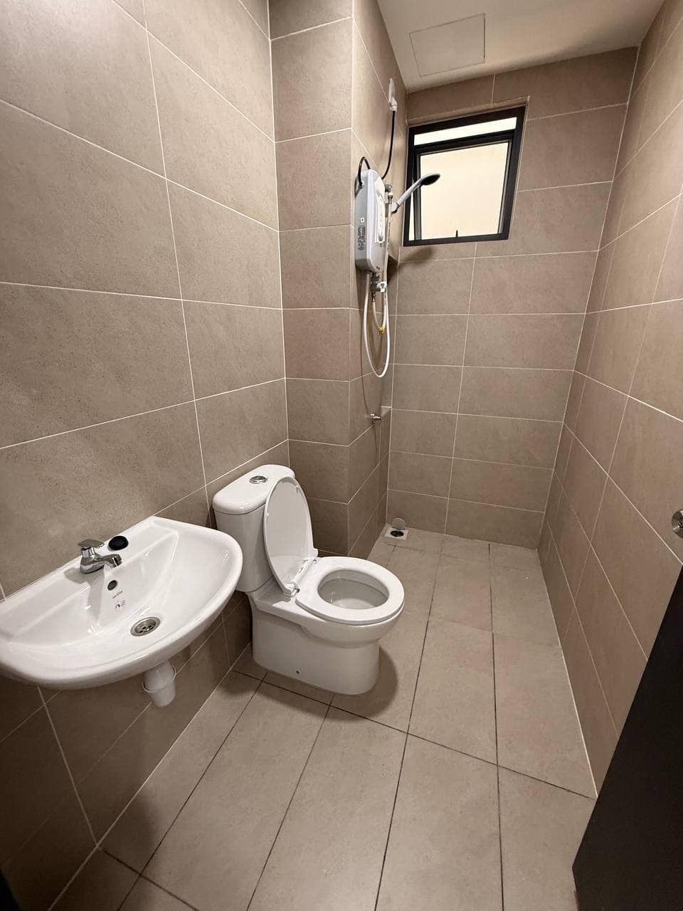 🤎Idaman Heights🤎【RENT】 Easy Access Highway|3KM to … – photo 1