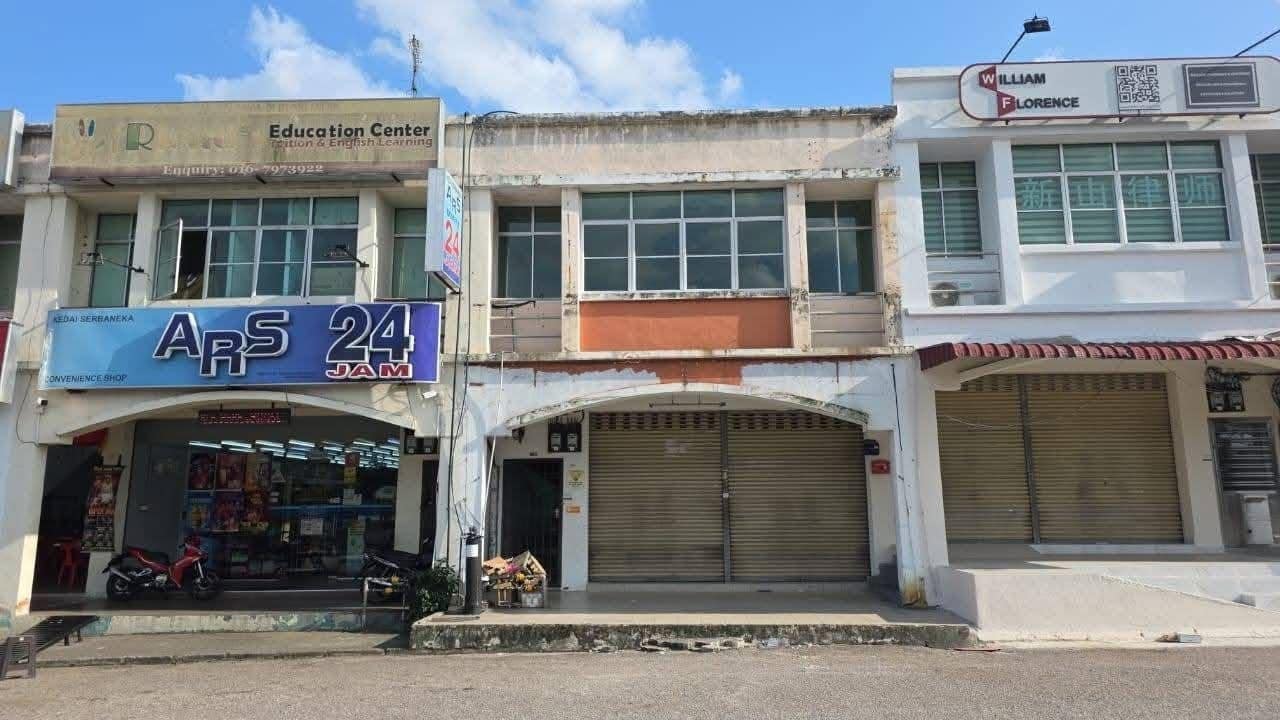 For Rent (GC1308/AH)
📍Taman Nusa Jayamas
📍Nearby … – photo 1