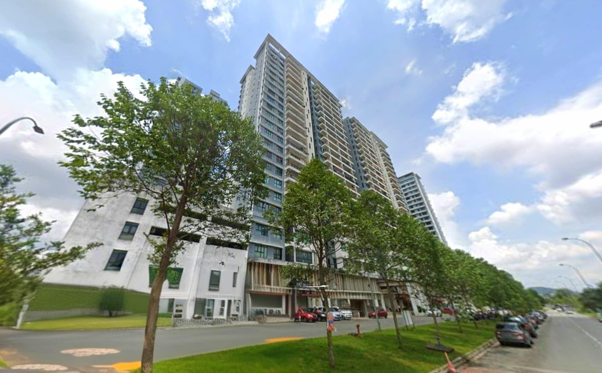 Condo The Garden Residences – photo 1