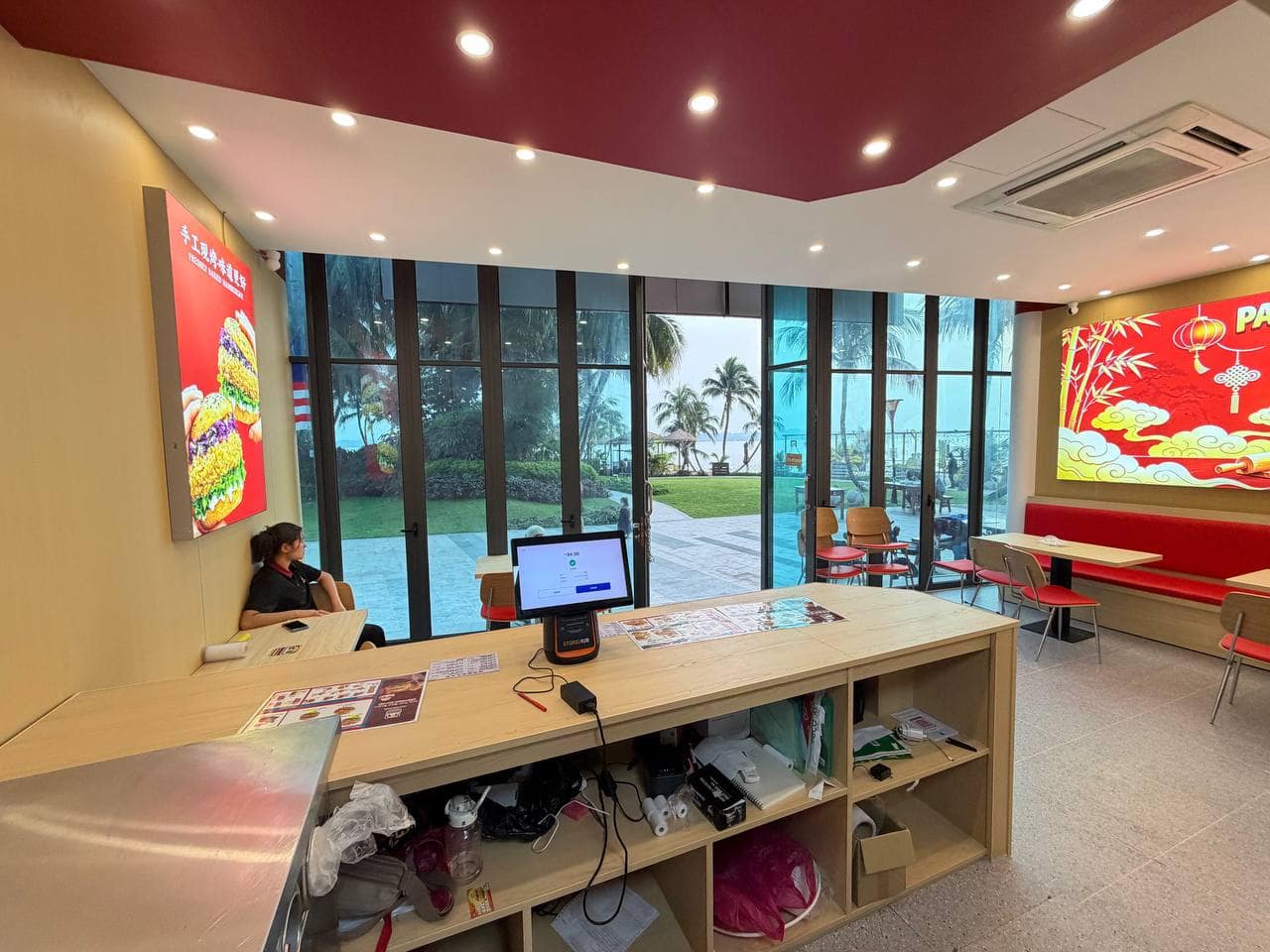 Shop Lot Country Garden Danga Bay – photo 1