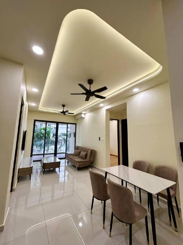 Condo Danga Bay – photo 1