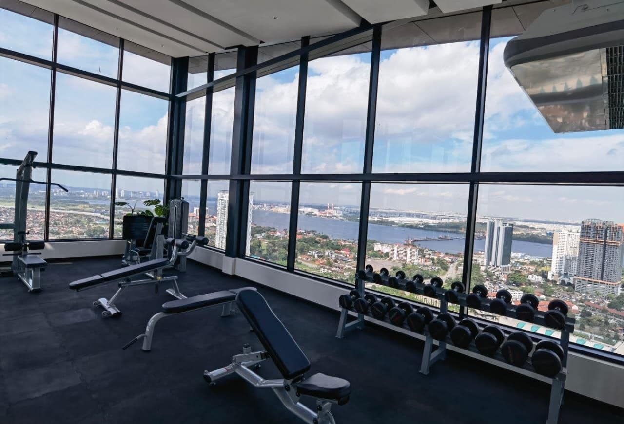 Condo Twin Tower – photo 1