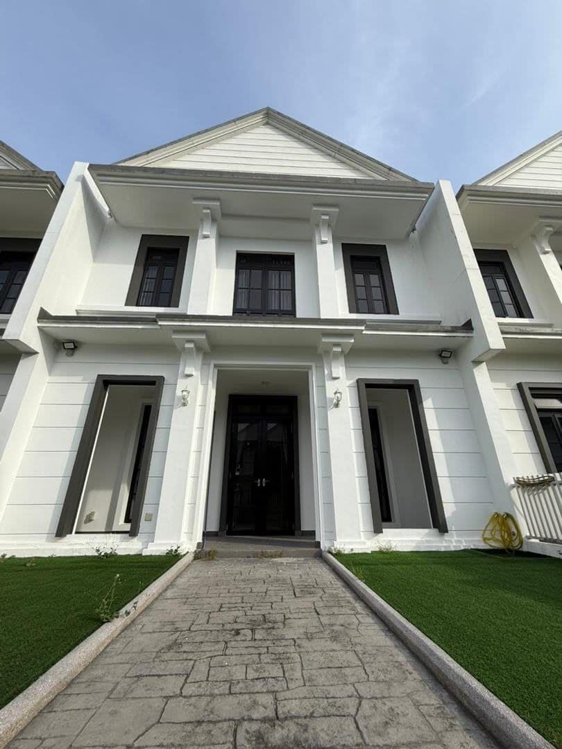 2.5-Storey Link House Eco Botanic – photo 1