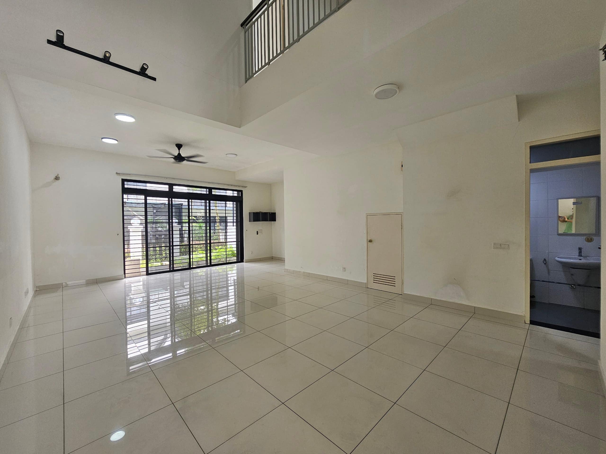 2-Storey Terrace House Taman Ekoflora – photo 1